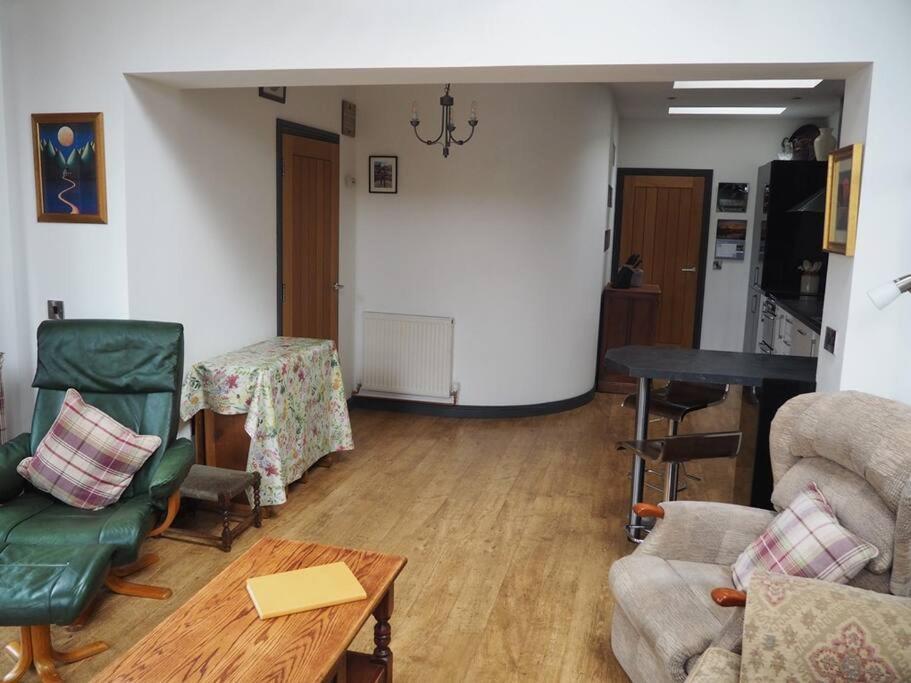 Fern Lodge Angus, Kirriemuir Eksteriør bilde